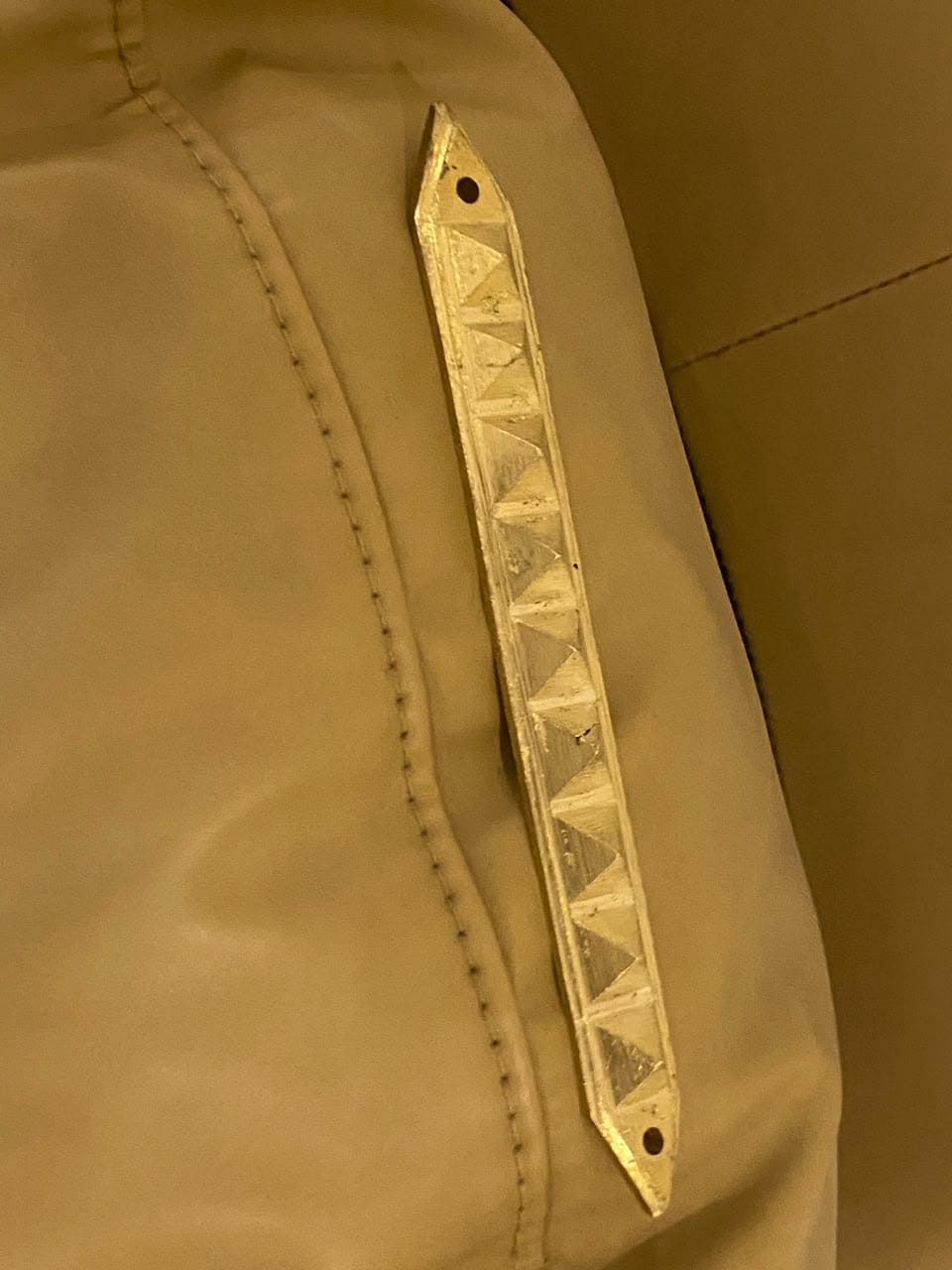 Customer photo review of 9 Pyramid Strips – Vastu Remedy for Door Threshold & Toilet Energy Blocking | Copper/Brass/Lead Door Corrections | 7 inches