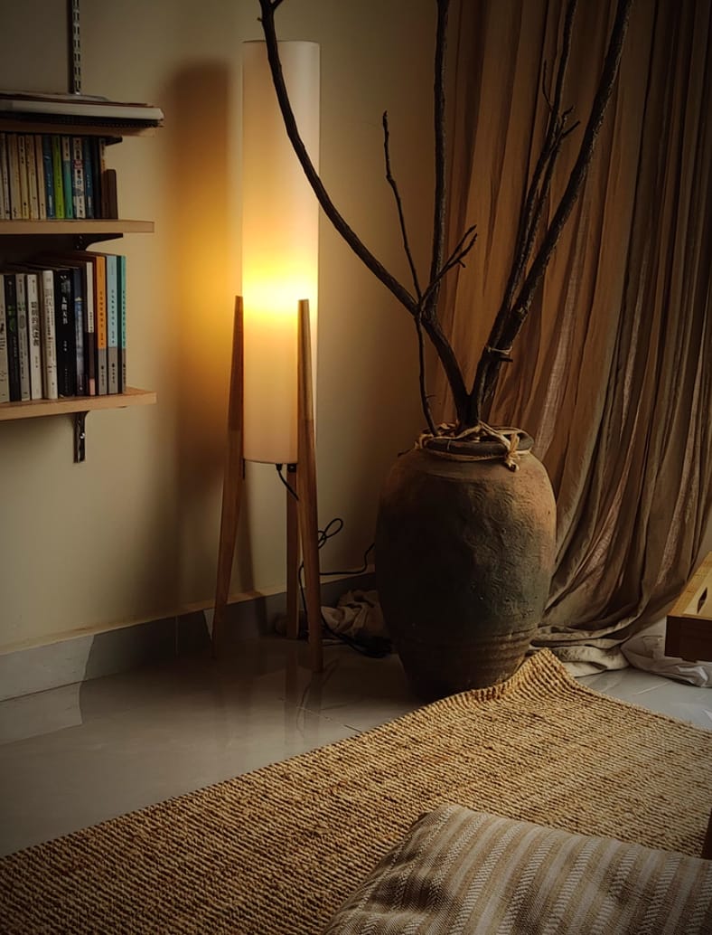 Customer photo review of Wood Tripod Floor Lamp, White Fabric Shade, 130 cm Tall