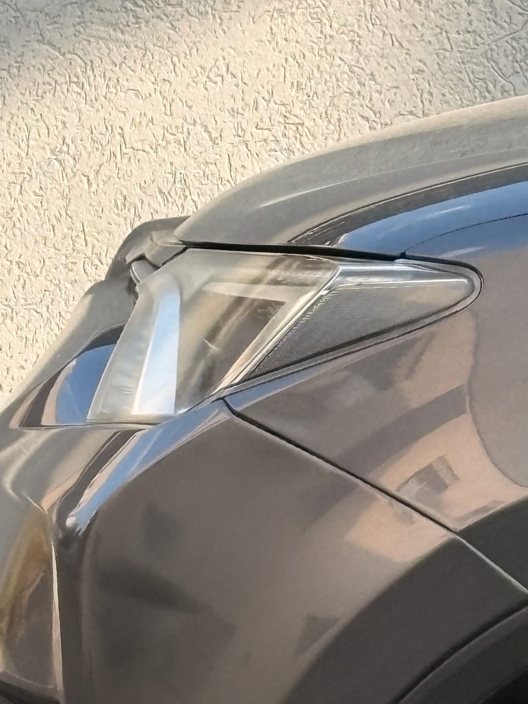 Customer photo review of ערכה לחידוש פנסים Meguiar’s Heavy Duty Headlight Kit