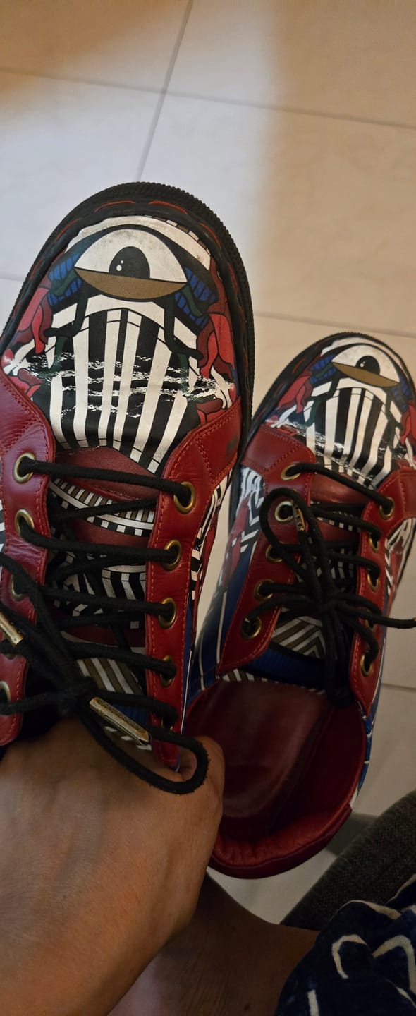 Customer photo review of Oculus Core Sneaker
