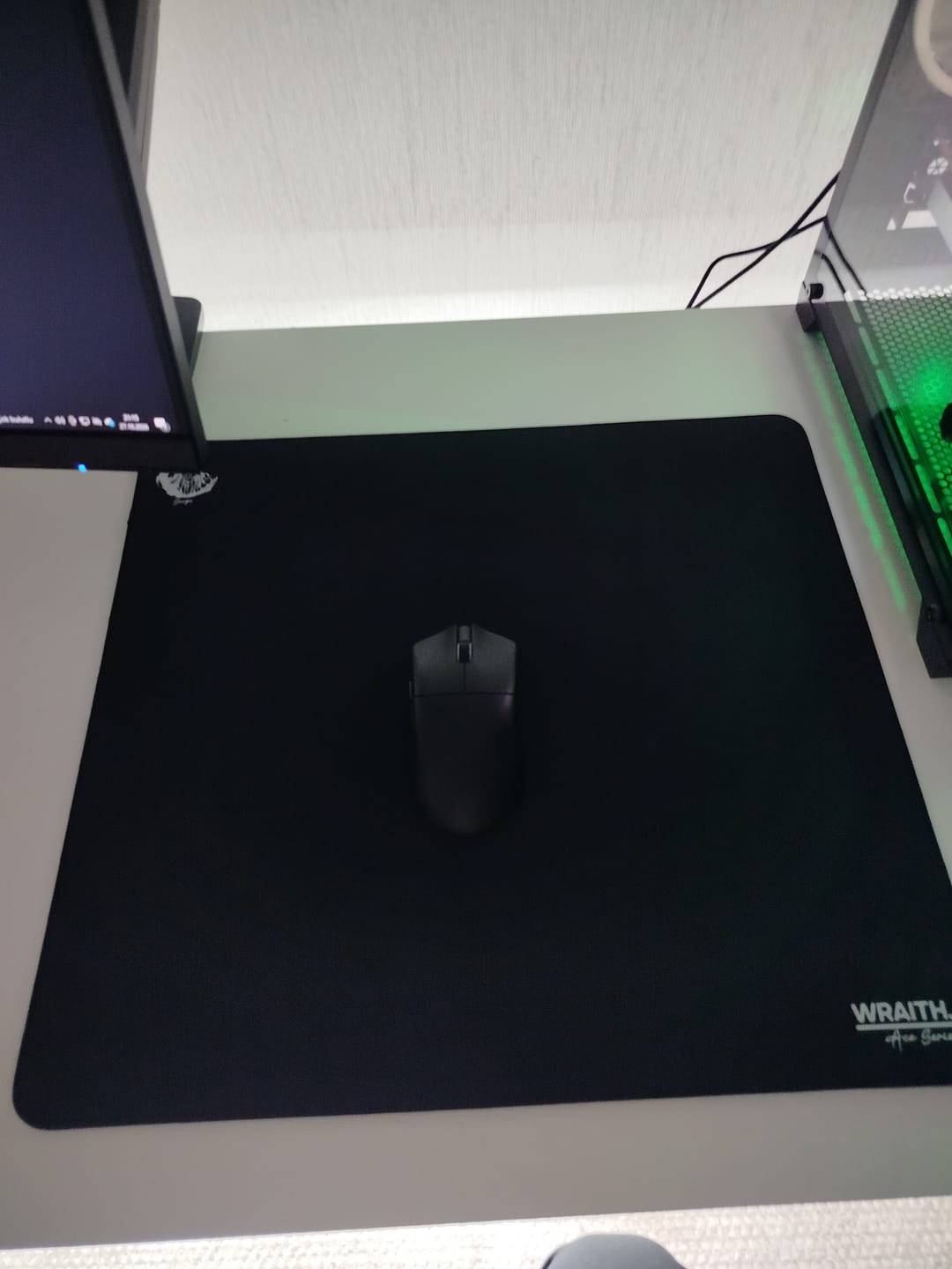 Customer photo review of Wraith Ace Series Poron Mousepad