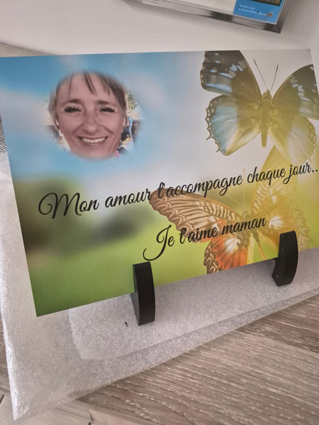 Customer photo review of Plaque Funéraire Vol de Papillons