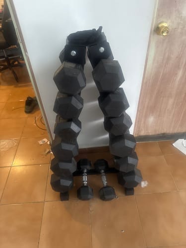 Customer photo review of Rack de Almacenamiento Mancuernas Triangular IRONSIDE