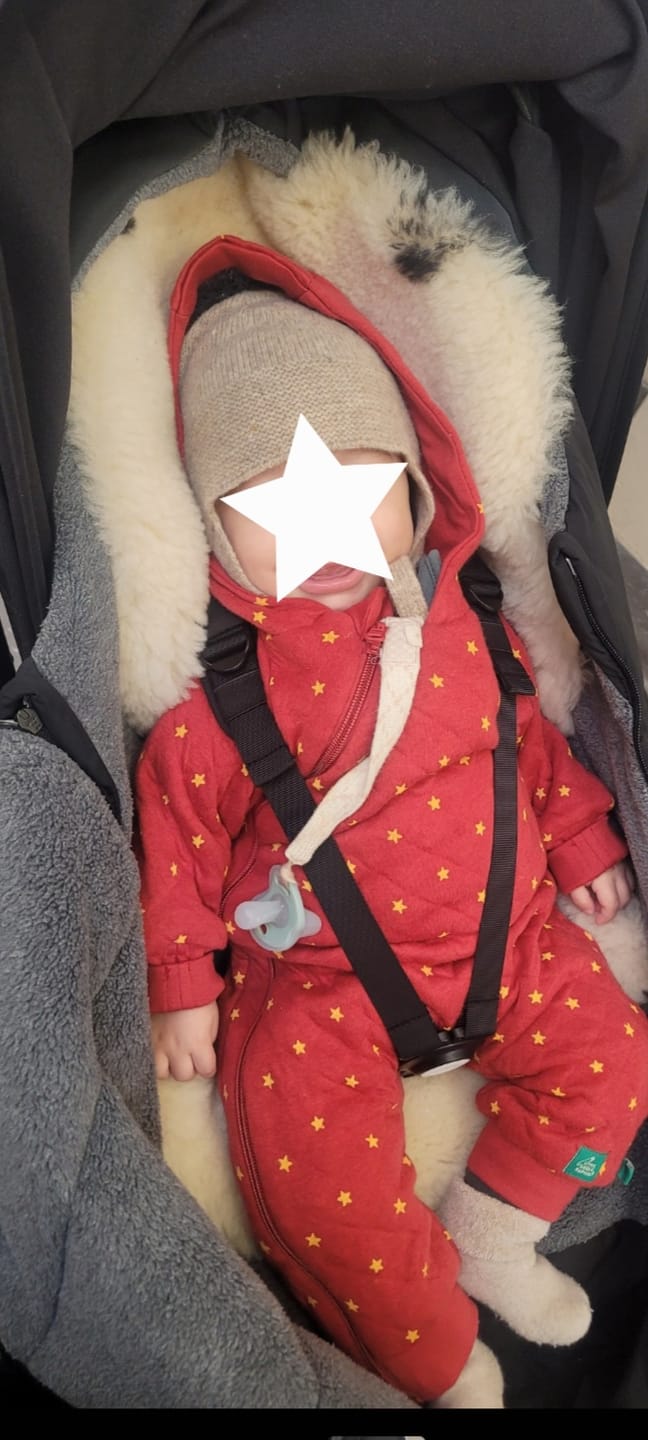 Customer photo review of Red Stars Hooded Snug Suit