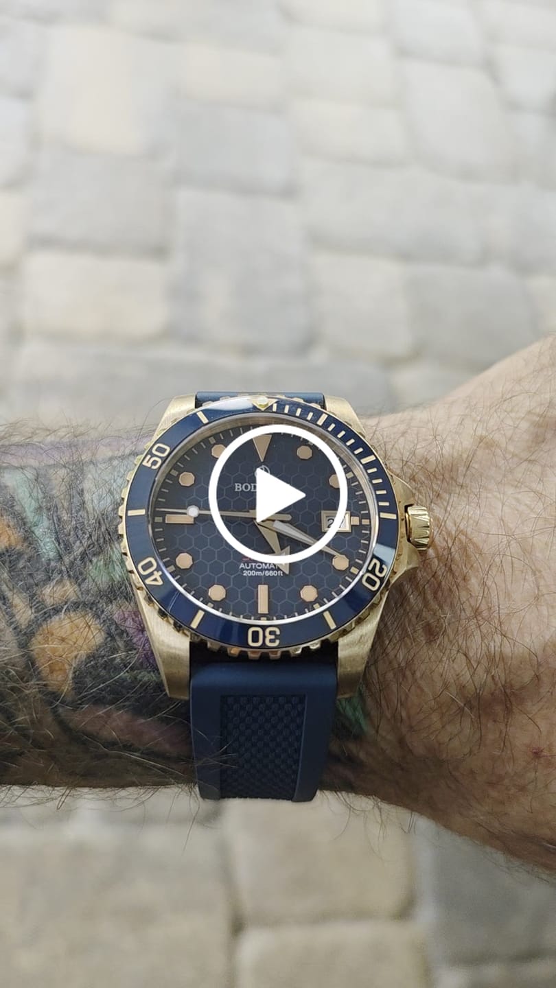 Customer video review of SEATURTLE.OCEAN(BRONZE) - Automatic Bronze Diver Watch | Sea Blue/FKM Rubber