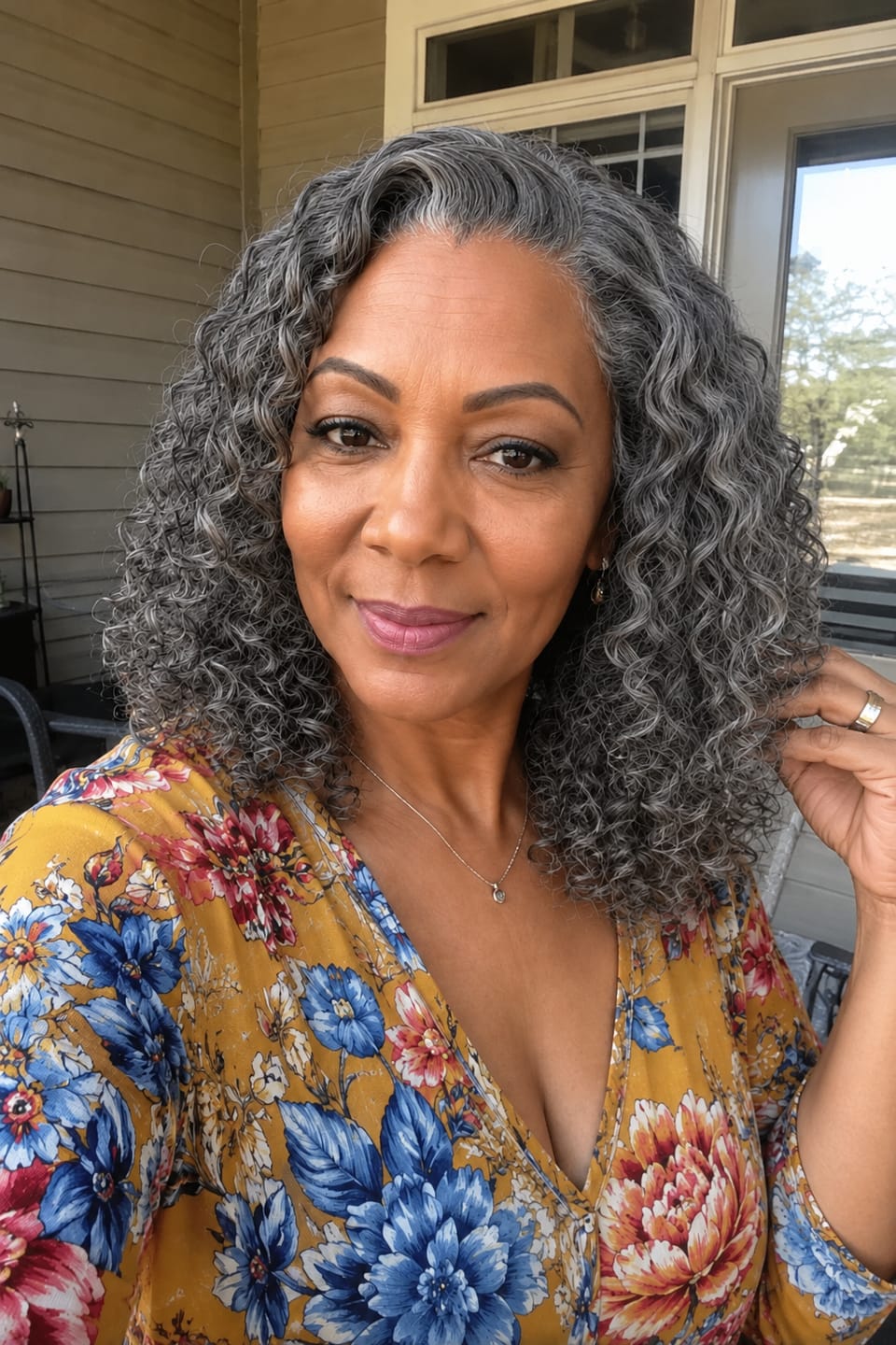 Customer photo review of Luvwin Salt & Pepper Loose Wave Curly Wig Glueless Gray Color 100% Human Hair