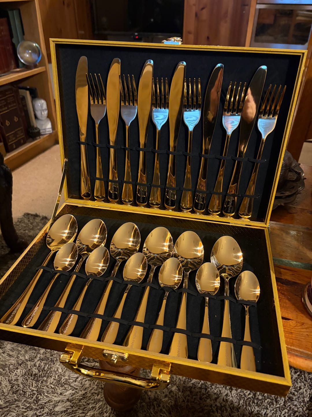 Customer photo review of CUSTOM HERMES CUTLERY SET