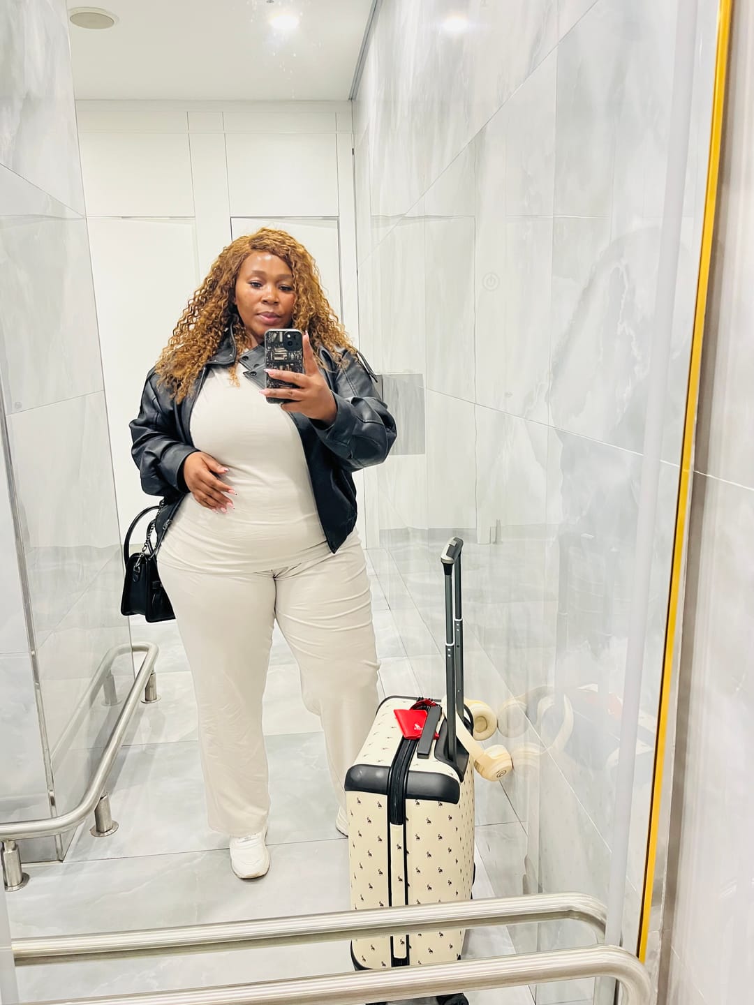 Customer photo review of Double Pack 55cm Carry-On