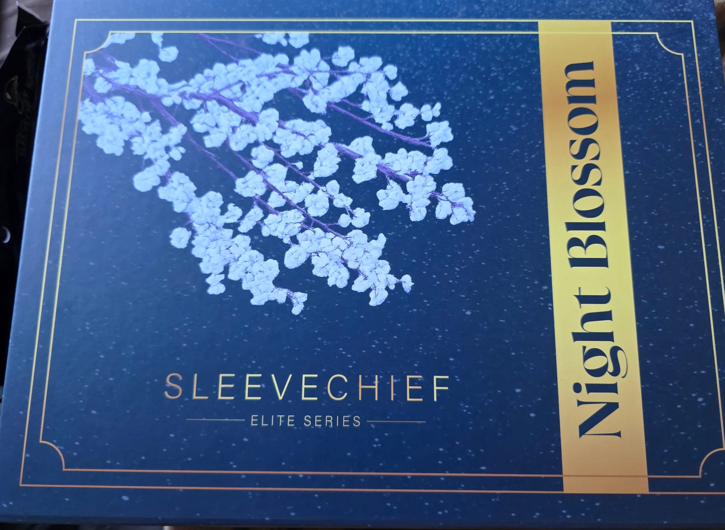 Customer photo review of Night Blossom - 4-Pocket Trading Card Binder