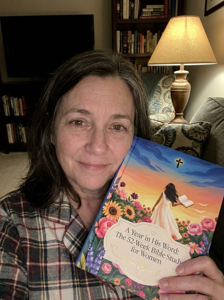 Customer photo review of A Year In His Word: A 52-Week Bible Study For Women