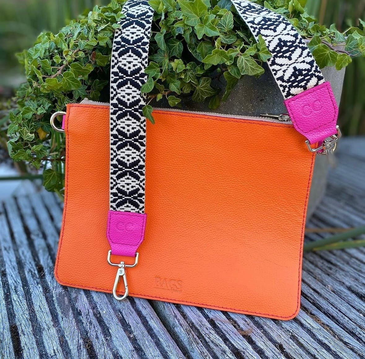 Customer photo review of DIY-Box: The Pouch