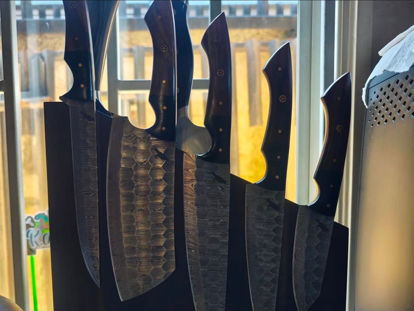 Customer photo review of Set de 5 Cuchillos de Cocina de Acero Damasco "Huerquehue"