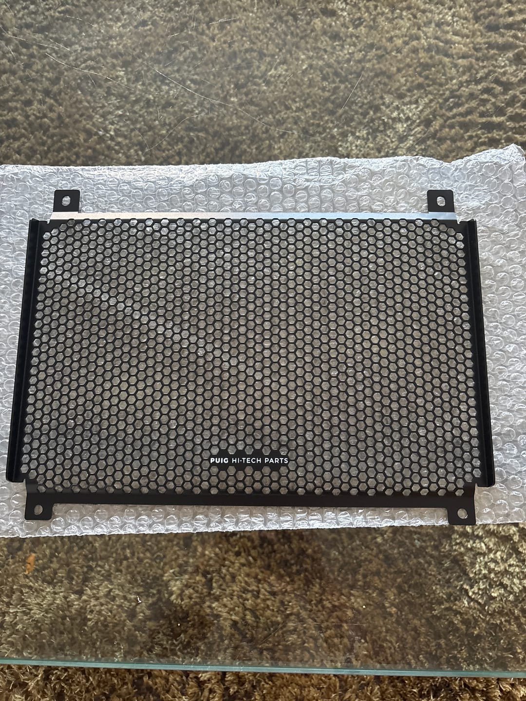 Customer photo review of PUIG Radiator - Kühlerschutz | schwarz | passend für Kawasaki Z900 / SE - Modelle (2025-2026)