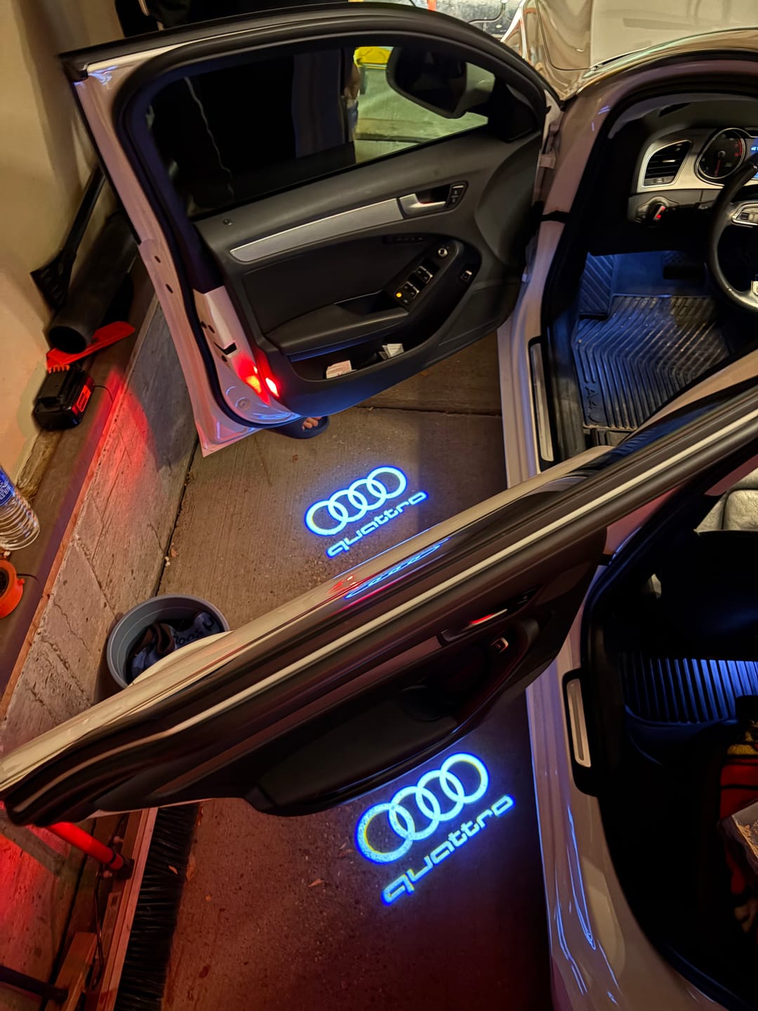 Customer photo review of AUDI DOOR LIGHTS