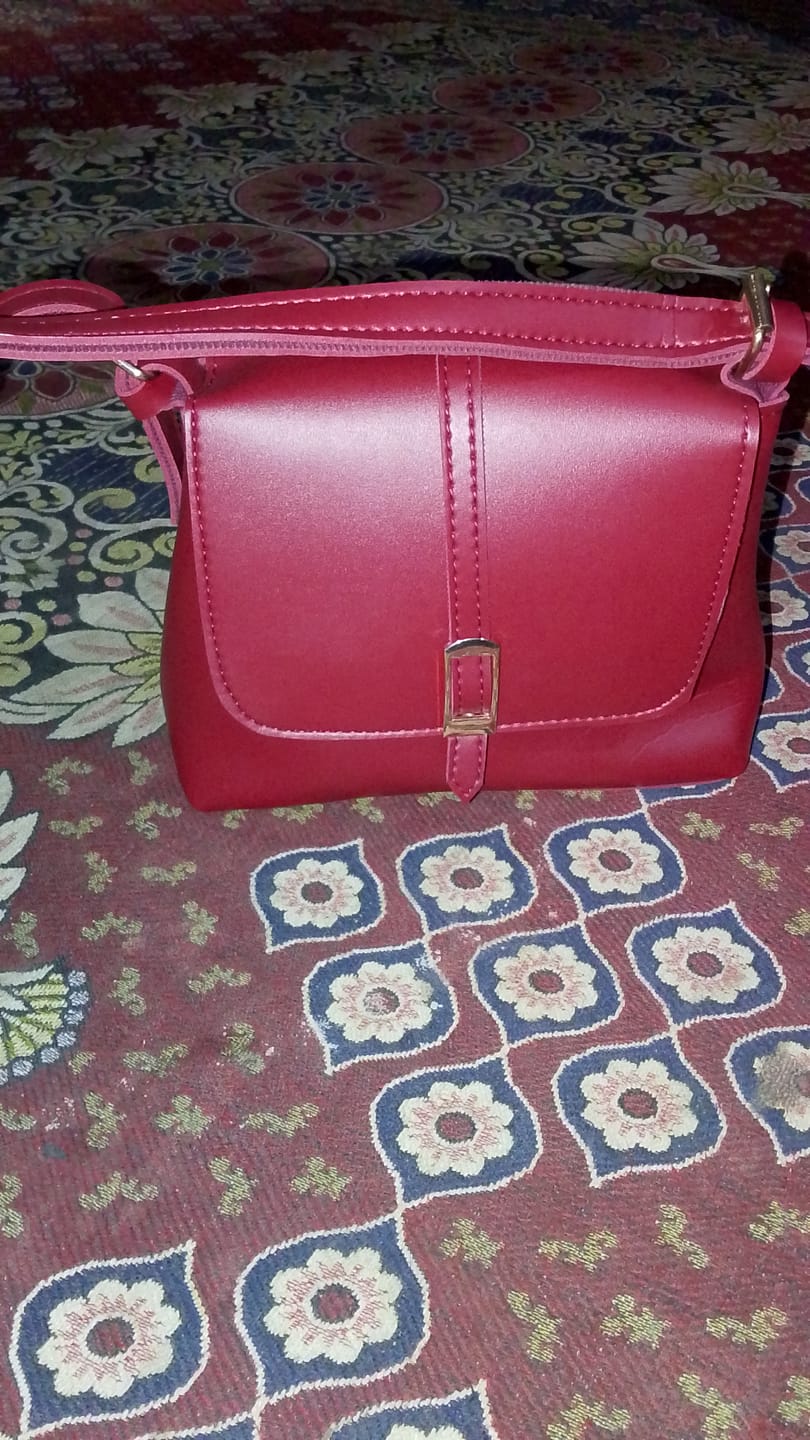 Customer photo review of Women’s Bag - Maroon