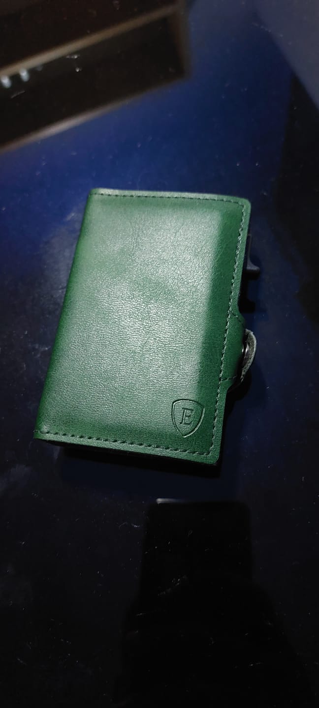 Customer photo review of E - URBAN GREEN