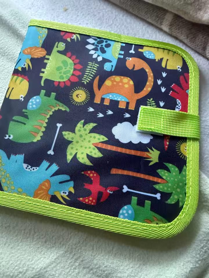 Customer photo review of Montessori Infinity Book™– Un Libro, Infiniti Disegni