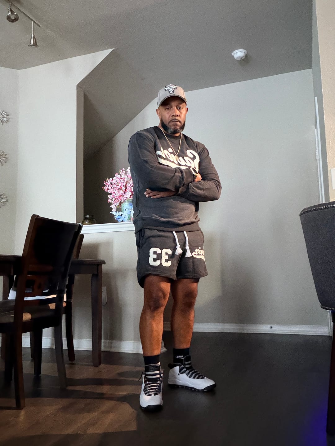 Customer photo review of Vintage Savior Crew- Acid Wash