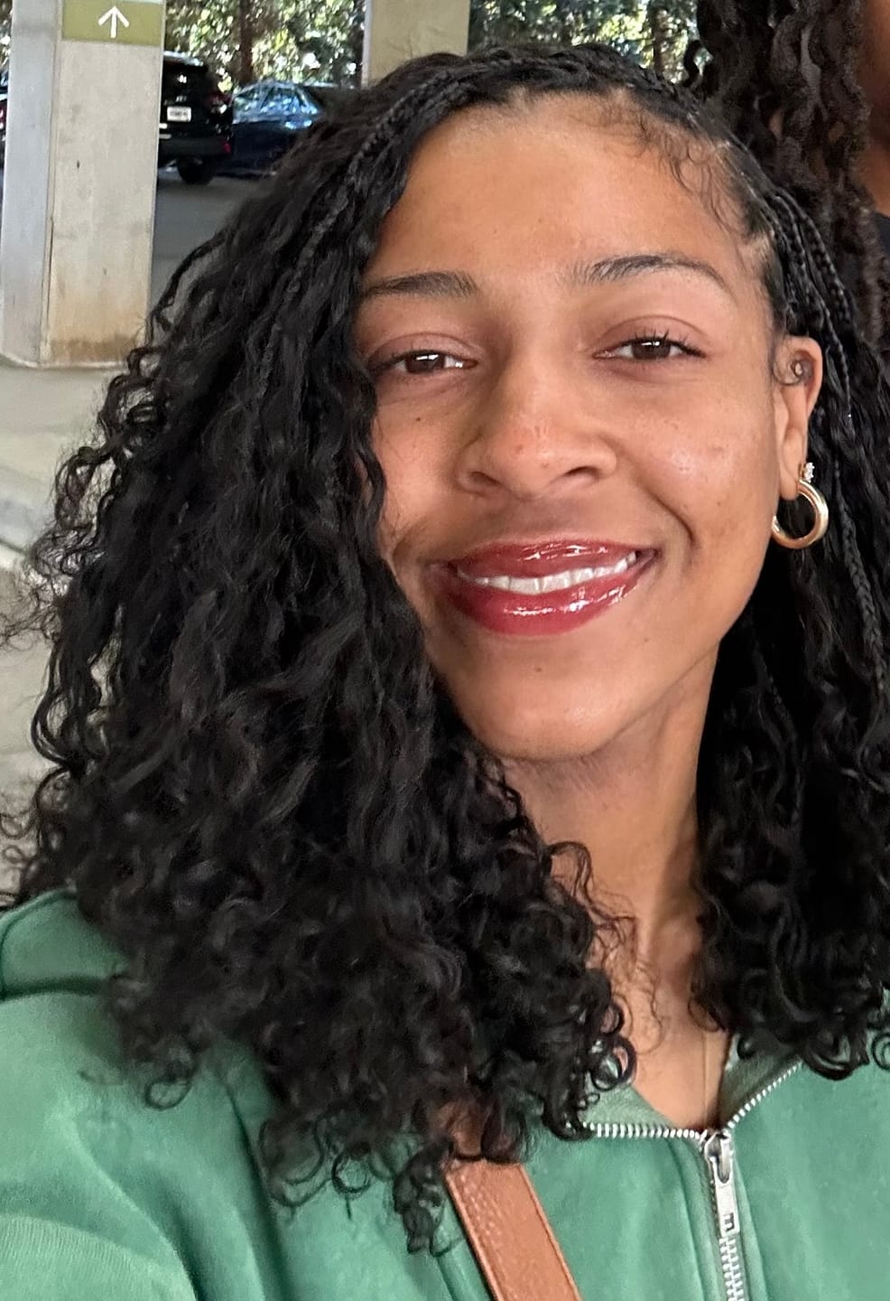 Customer photo review of #T1B/4 Medium Brown Loose Deep Wave Human Crochet Hair with Dark Roots