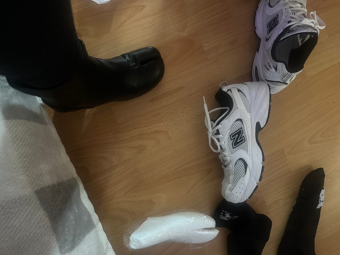 Customer photo review of Calcetas Tabi Negras