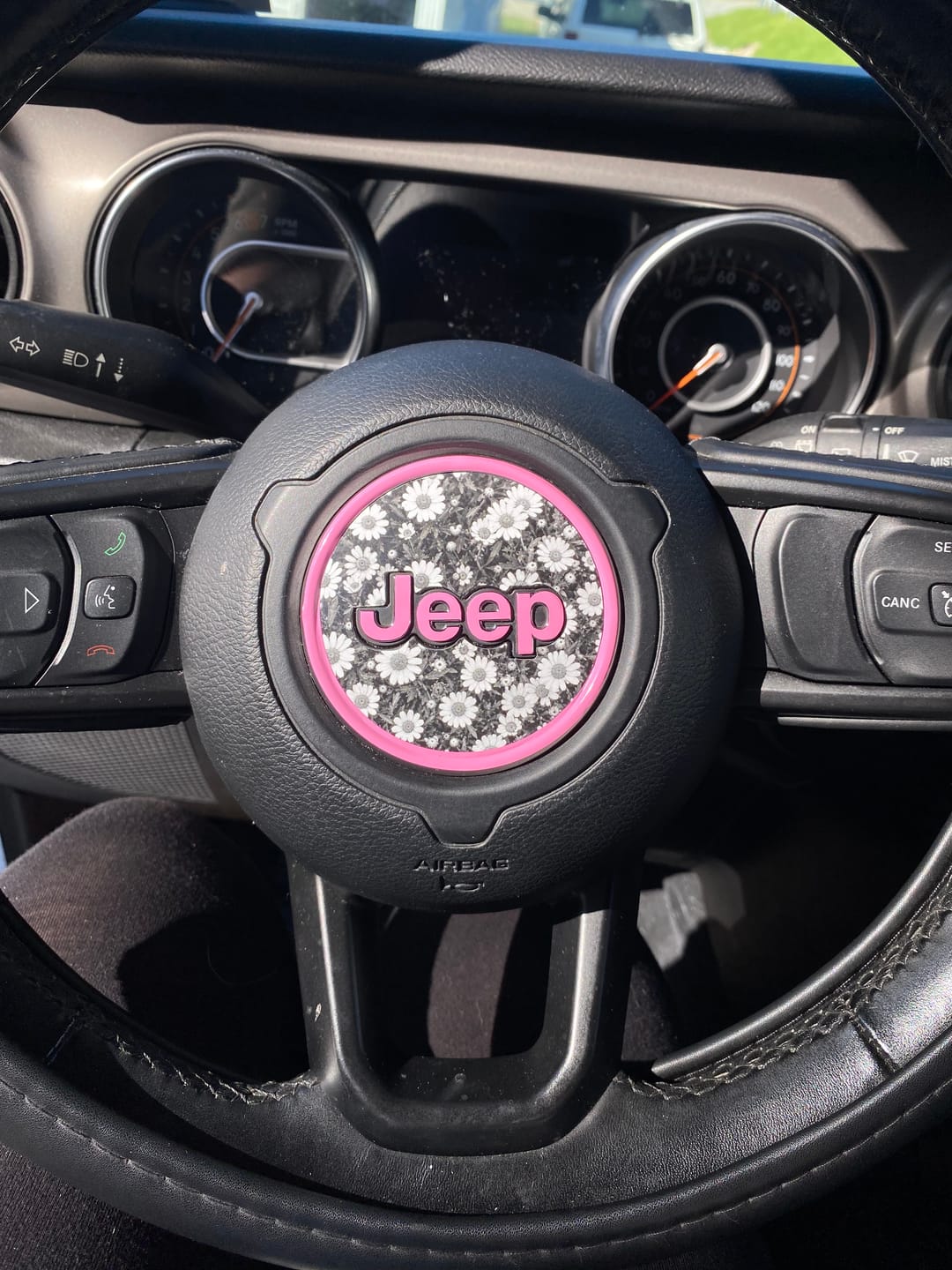 Customer photo review of Center Ring Steering Wheel Vinyl Overlay Cover for Jeep | Fits Jeep Models