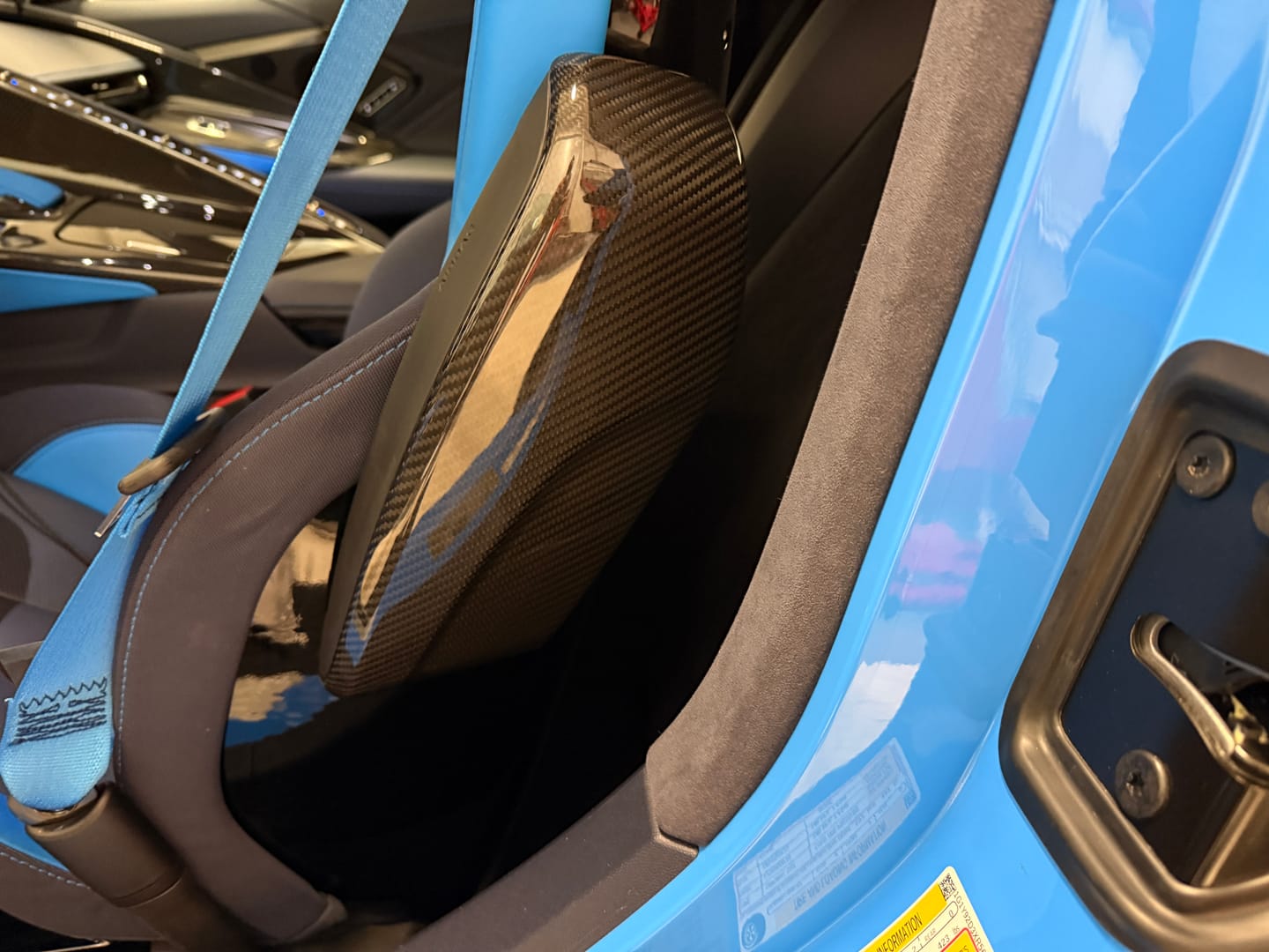 Customer photo review of Real Carbon Fiber Interior Seat Side Panel Trim for Corvette C8 (2020–2027 Stingray, Z51, Z06)