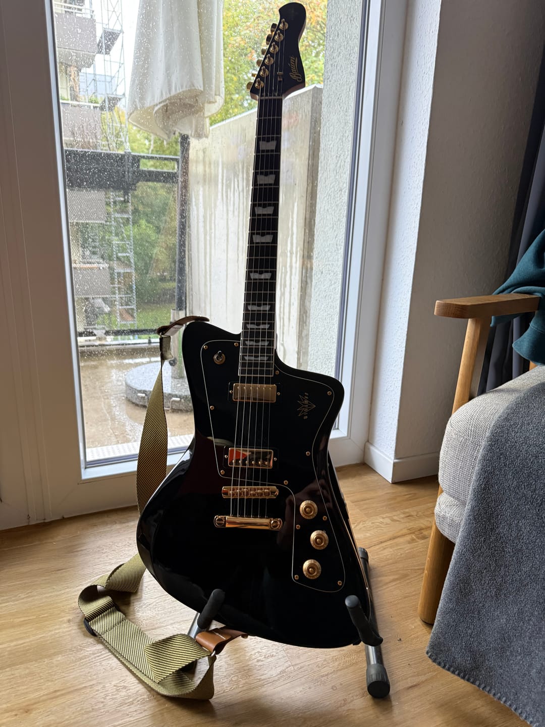 Customer photo review of Wingman - Pure Black