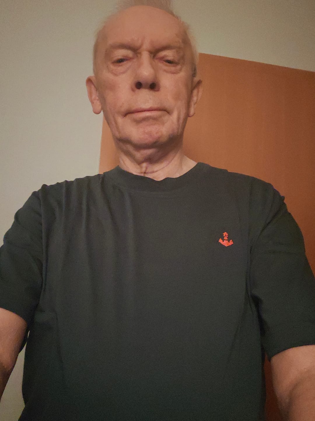 Customer photo review of Mooinzen Neue Farben · Unisex Signature Bio T-Shirt (mercerisiert)