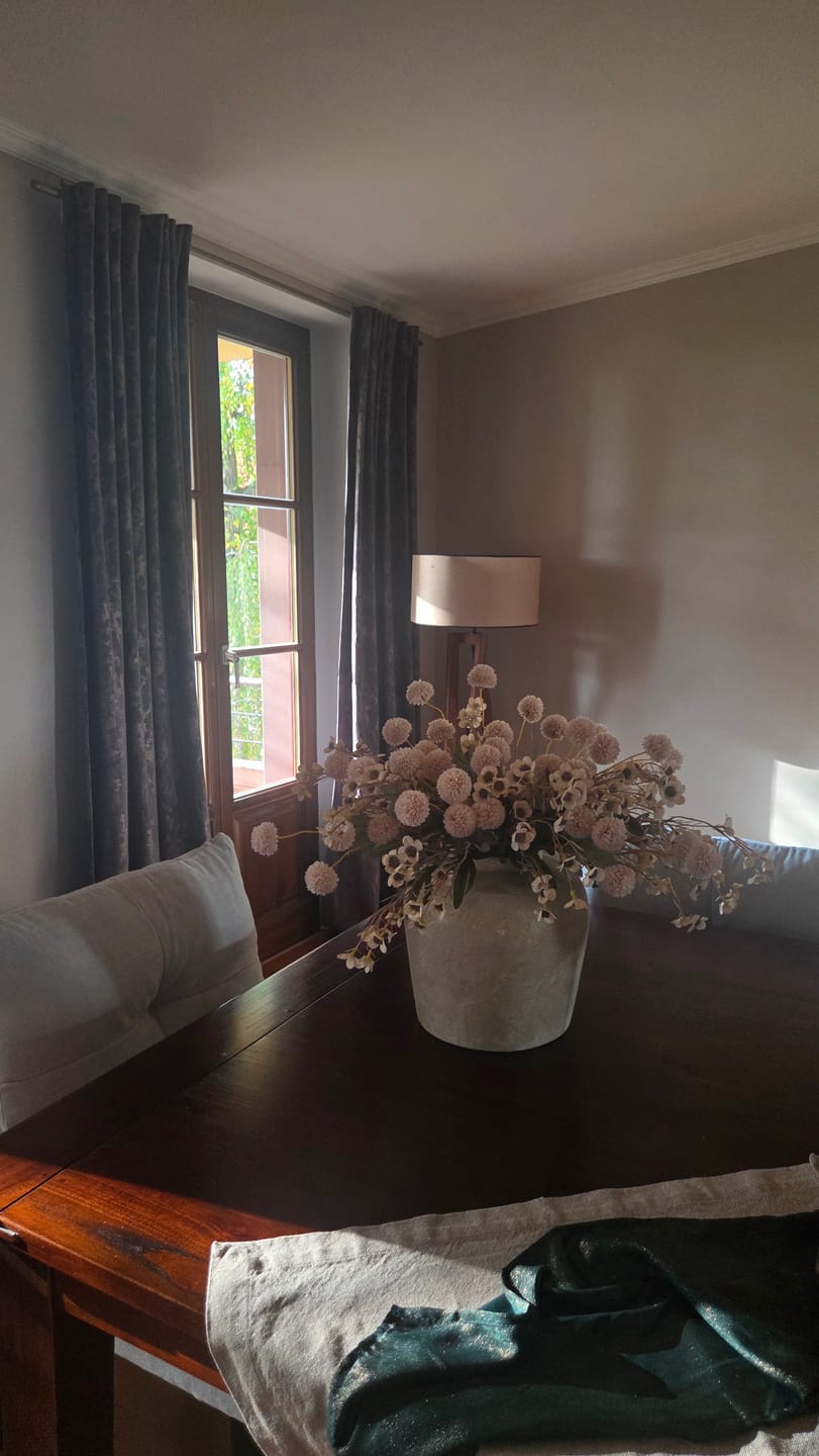 Customer photo review of Elara vaas - Beige
