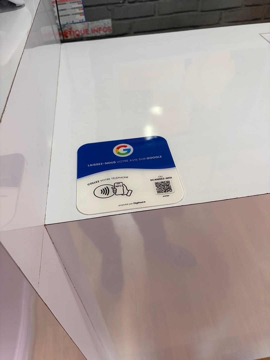 Customer photo review of Plaque Avis Google