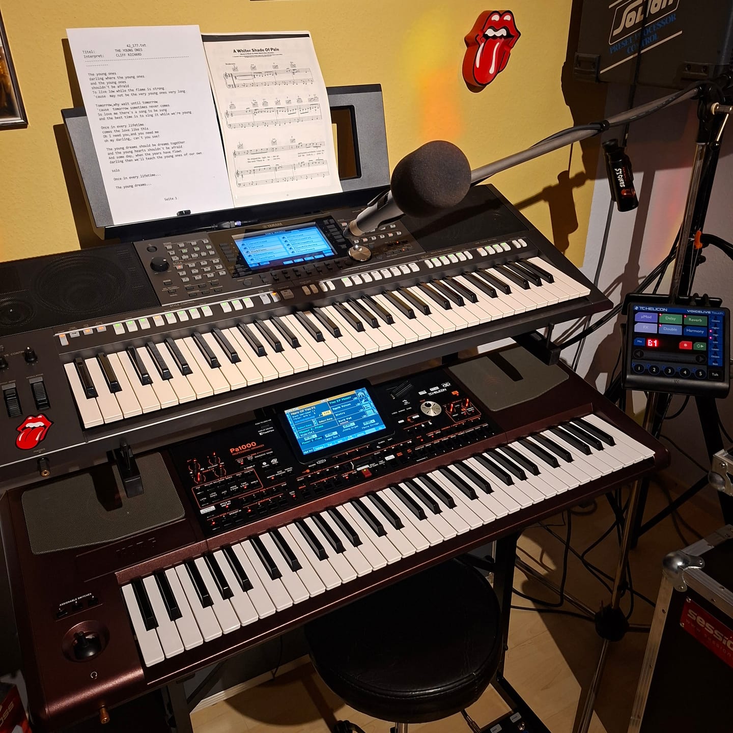 Customer photo review of Who'll Stop The Rain (Keyboard-Style)