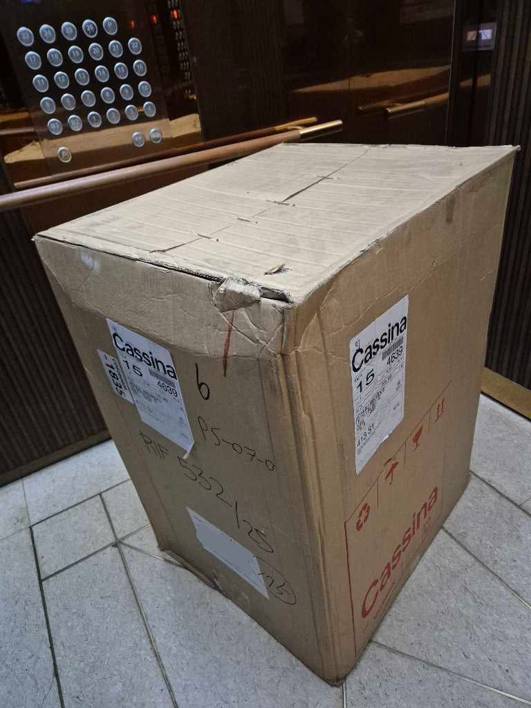 Customer photo review of 캡 413 - 레더 암체어