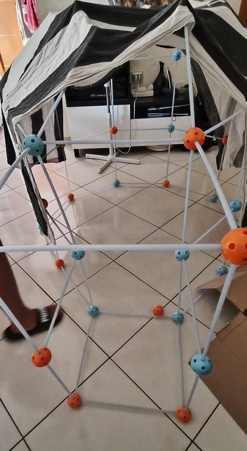 Customer photo review of Montessori Glow Fort™– Costruisci il Tuo Rifugio Luminoso
