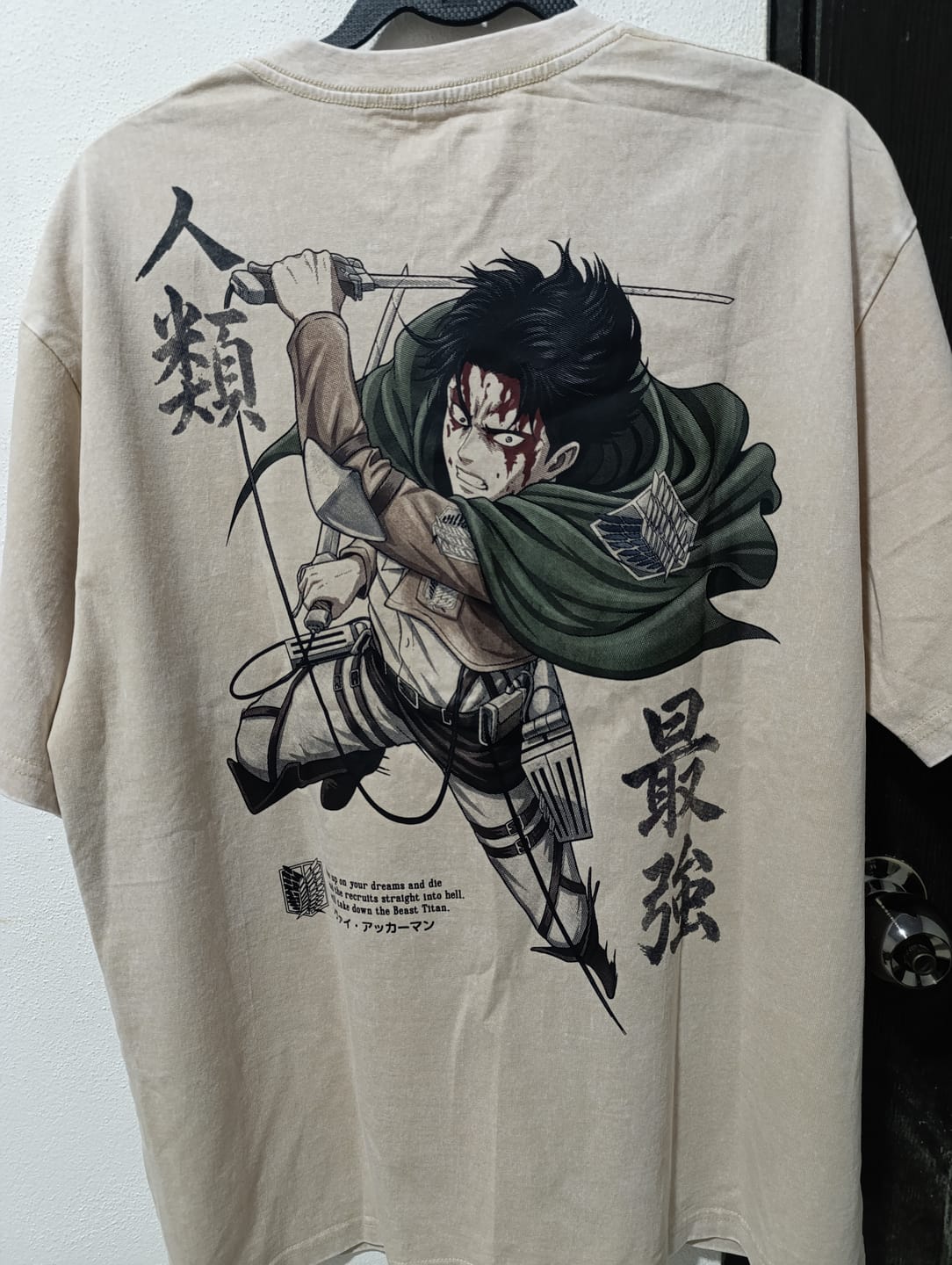 Customer photo review of Camisa Levi Ackerman - Shingeki no Kyojin