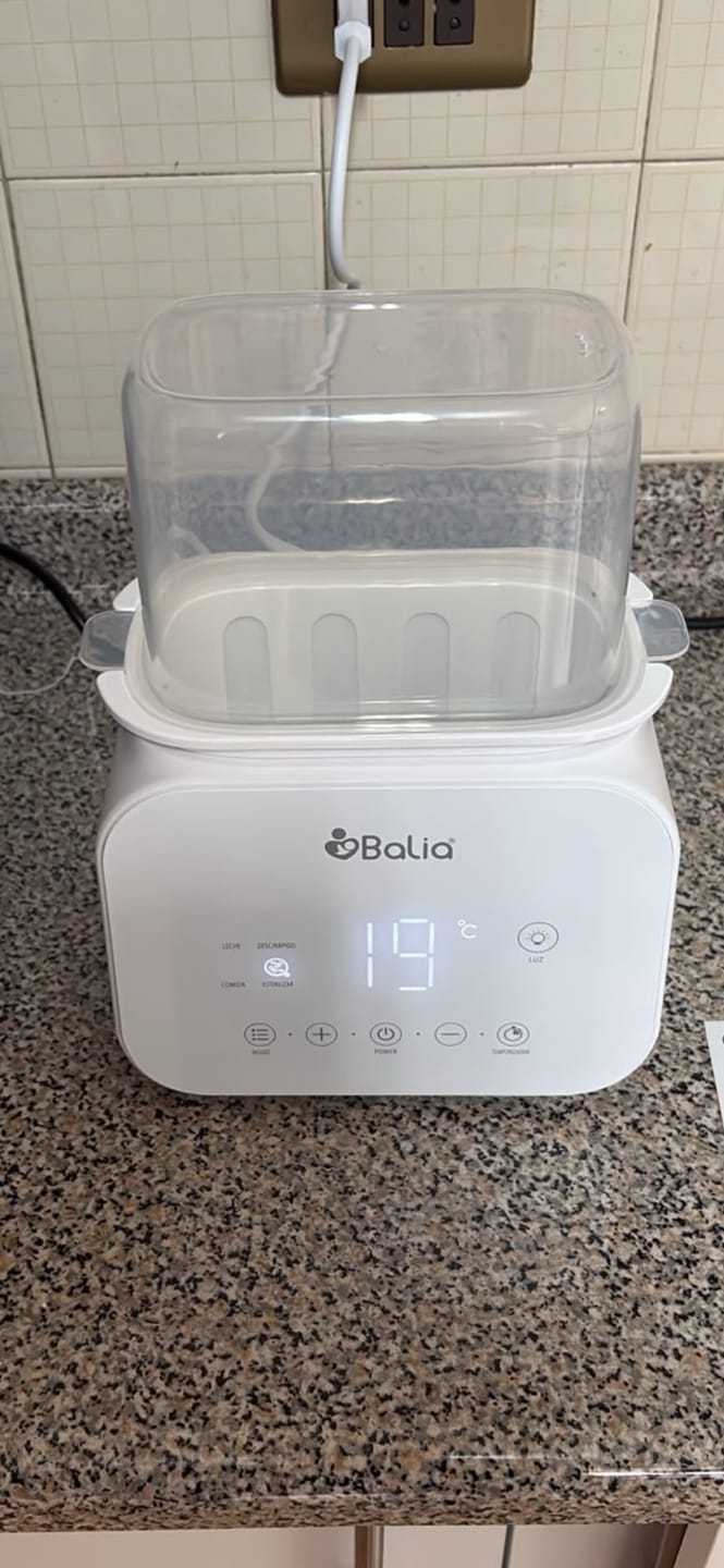 Customer photo review of Calentador de mamaderas 4 en 1