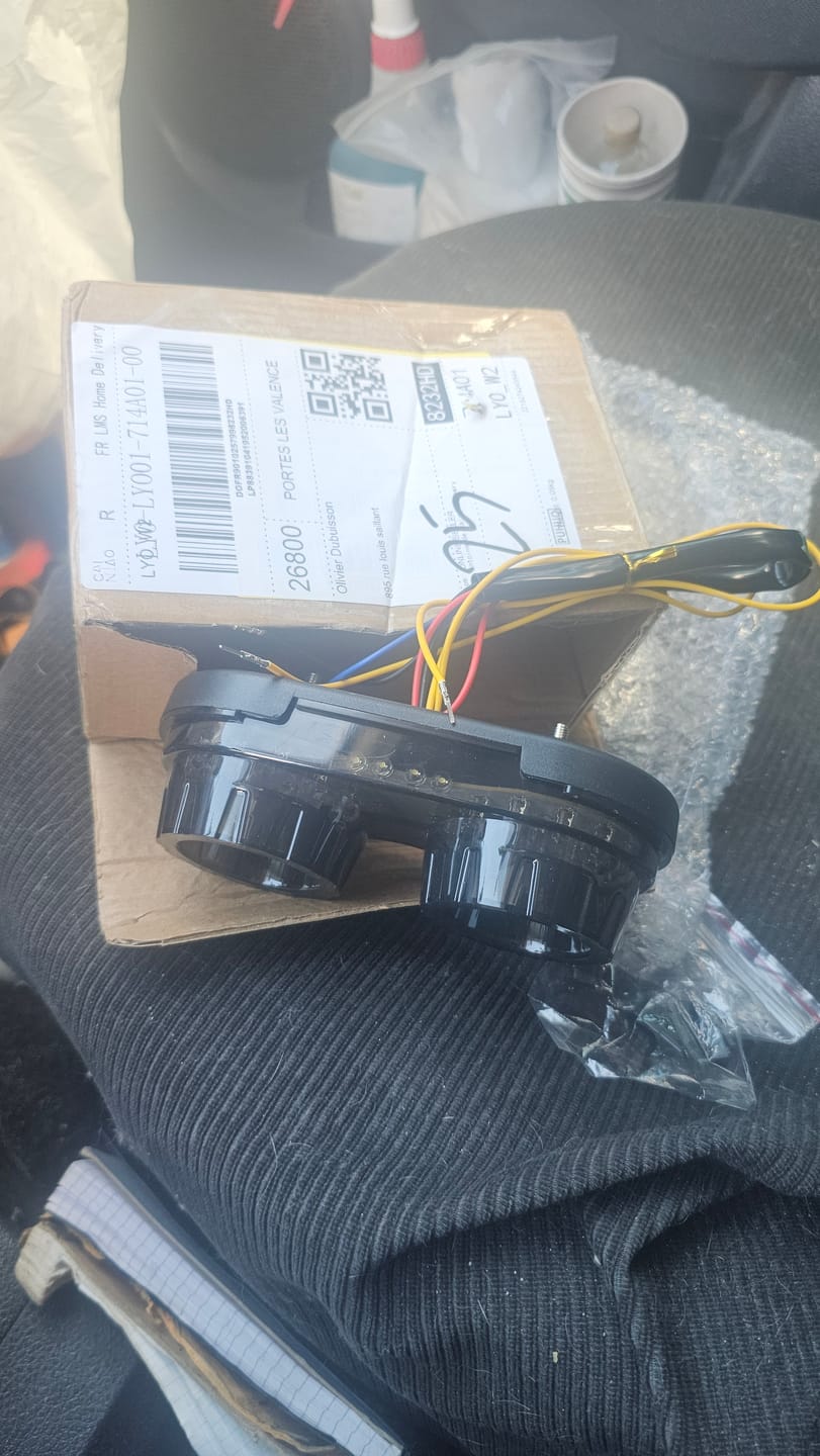 Customer photo review of Bezior E-Scooter Tail Light Taillight For Bezior S1/S2