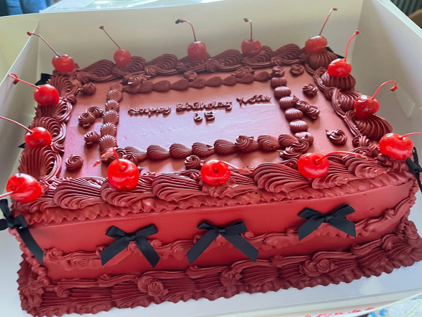 Customer photo review of adele sheet cake