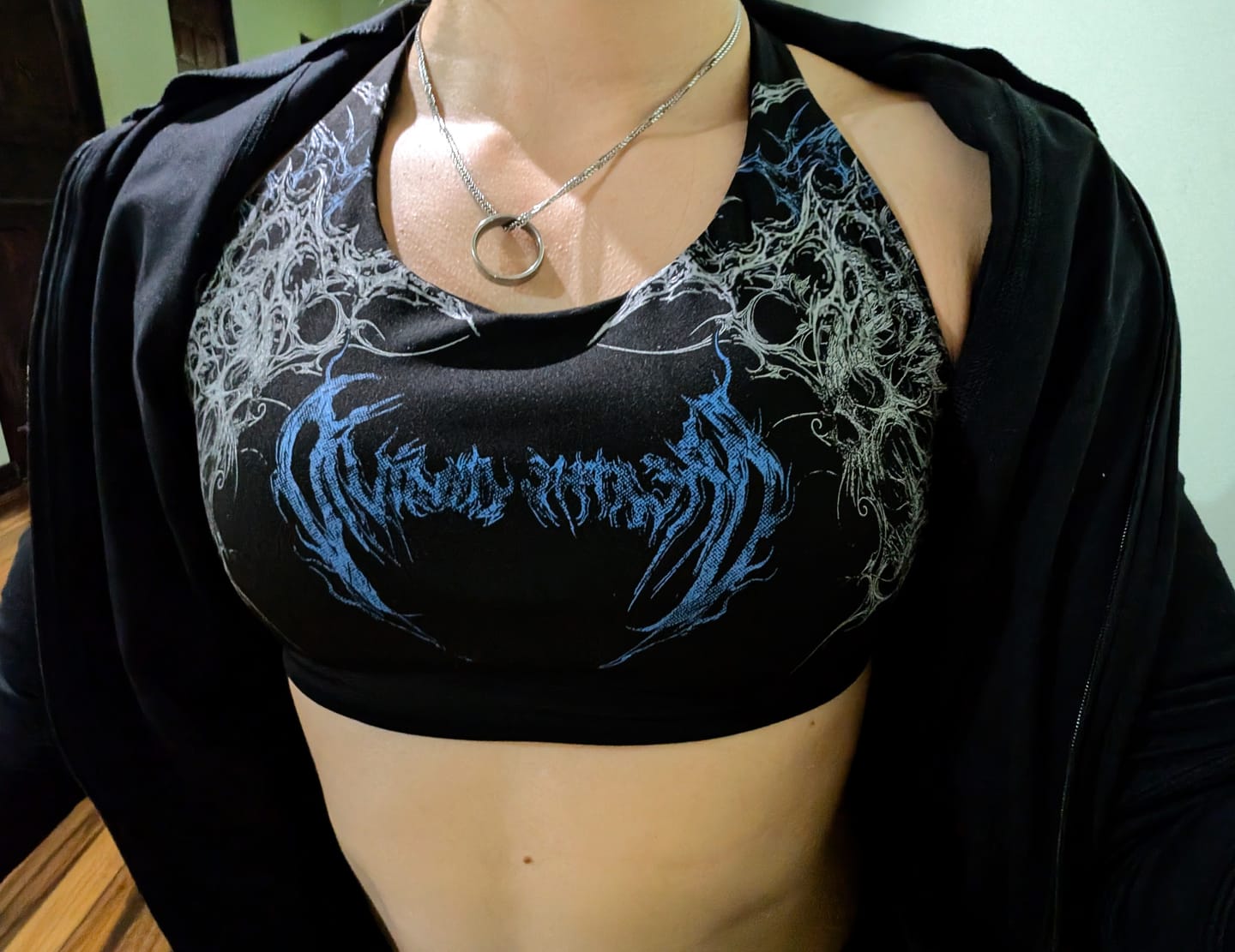 Customer photo review of Women's Void Tech™ Death Crawler Sports Bra [FROST]