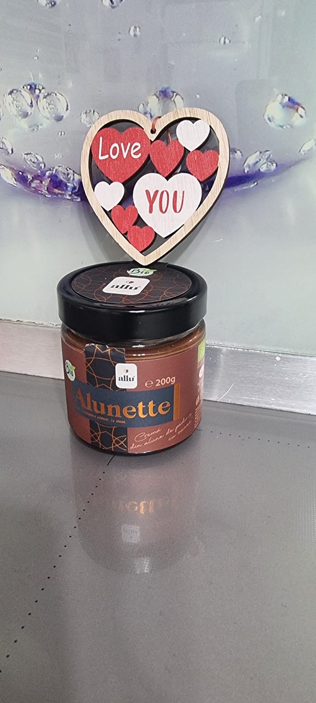Customer photo review of Alunette cacao - cremă de alune de pădure 80%, BIO, 200g
