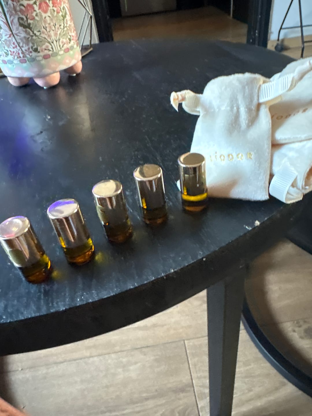 Customer photo review of 5 SAMPLES NAAR KEUZE SET