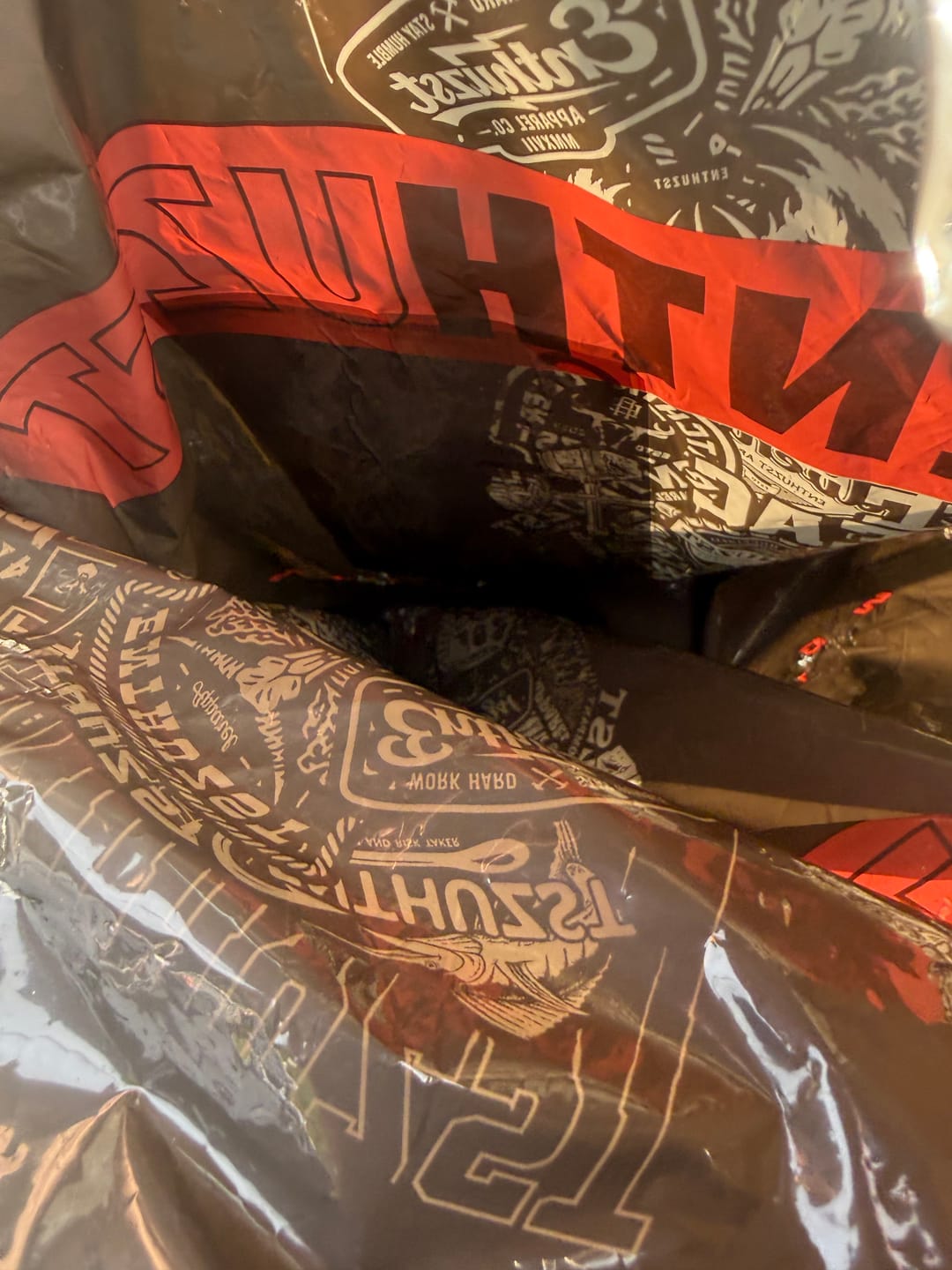 Customer photo review of BLACK ENTHUZST 40 oz TUMBLER