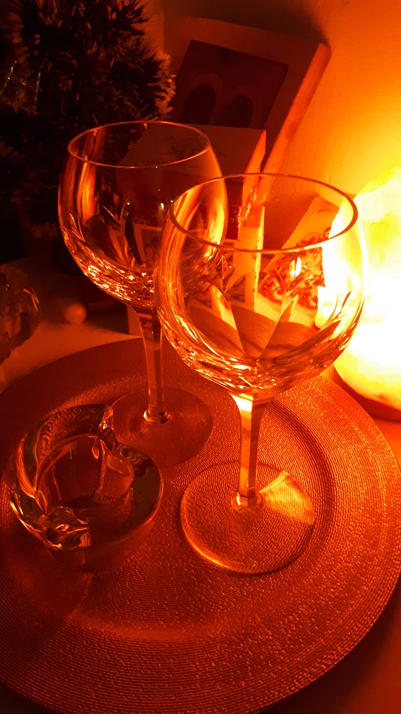Customer photo review of Stuart Crystal Valencia Wine Glass