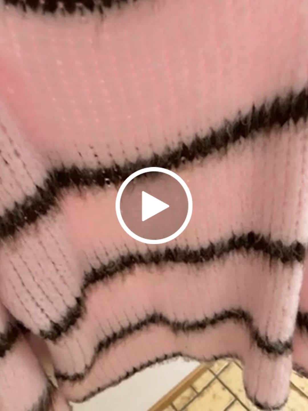Customer video review of Kuscheliger Strickpullover COZY DREAM rosa/braun