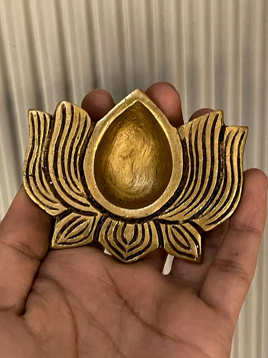 Customer photo review of Brass Lotus Diya – Vastu Pooja Lamp for Prosperity & Harmony | East-North-East Energy Activator | Big - 8 x 6 cm | 200 g