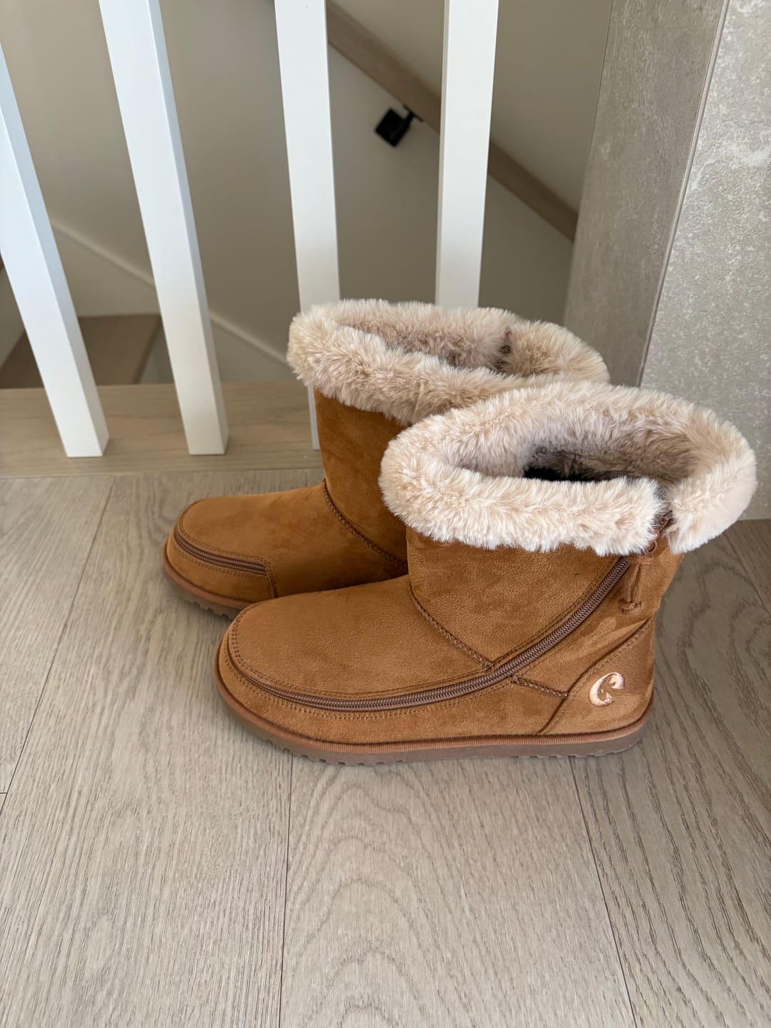 Customer photo review of Women's Chestnut BILLY Cozy Boots
