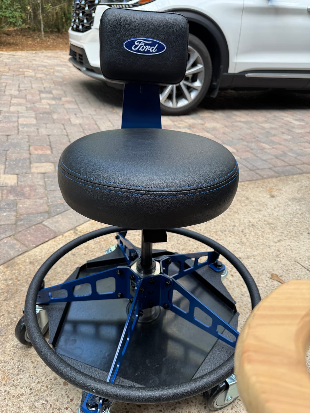 Customer photo review of FORD® OVAL - FORD BLUE (ROBUST)