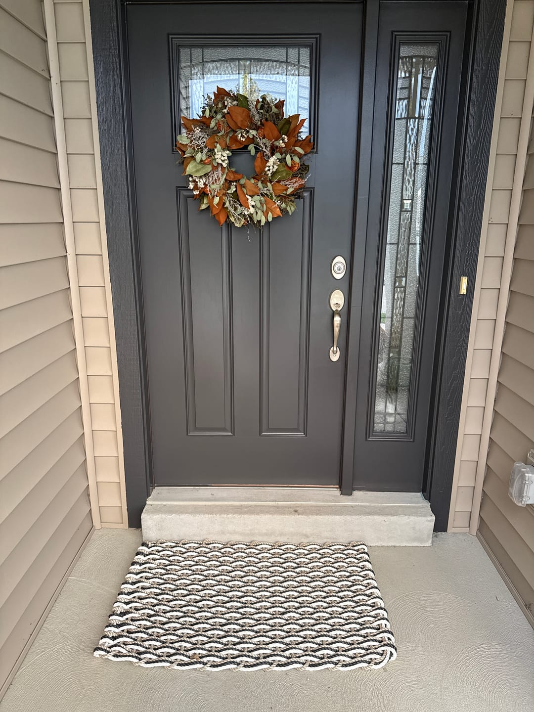 Customer photo review of Sand + Charcoal + Pearl Doormat