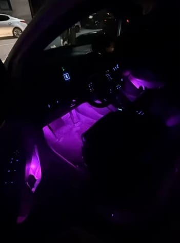 Customer photo review of Luces LED de Ambiente para Coche sin Cables