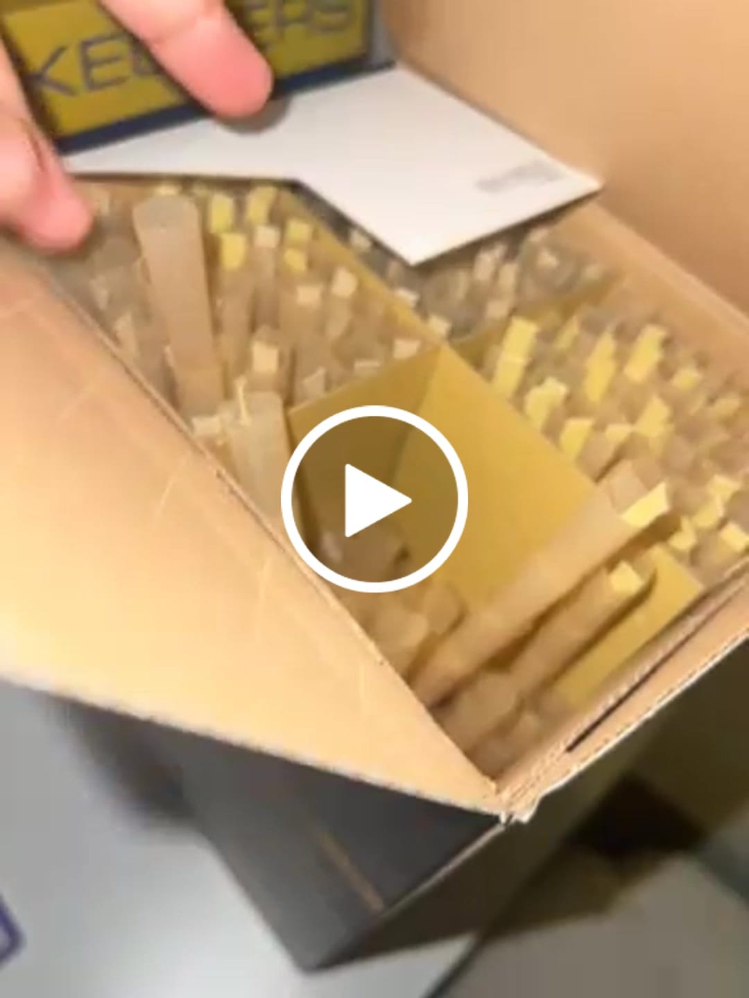 Customer video review of RAW Black King Size Cones