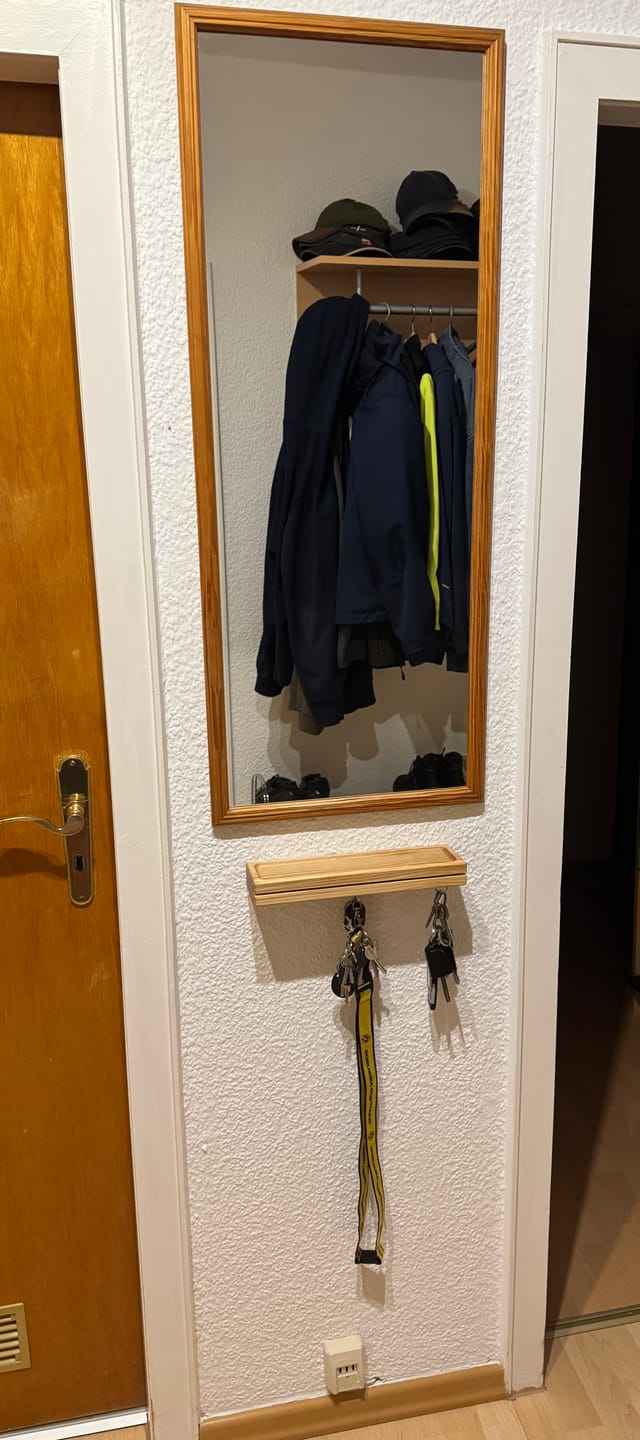Customer photo review of Schlüsselbrett TALEA Holz Magnetisch